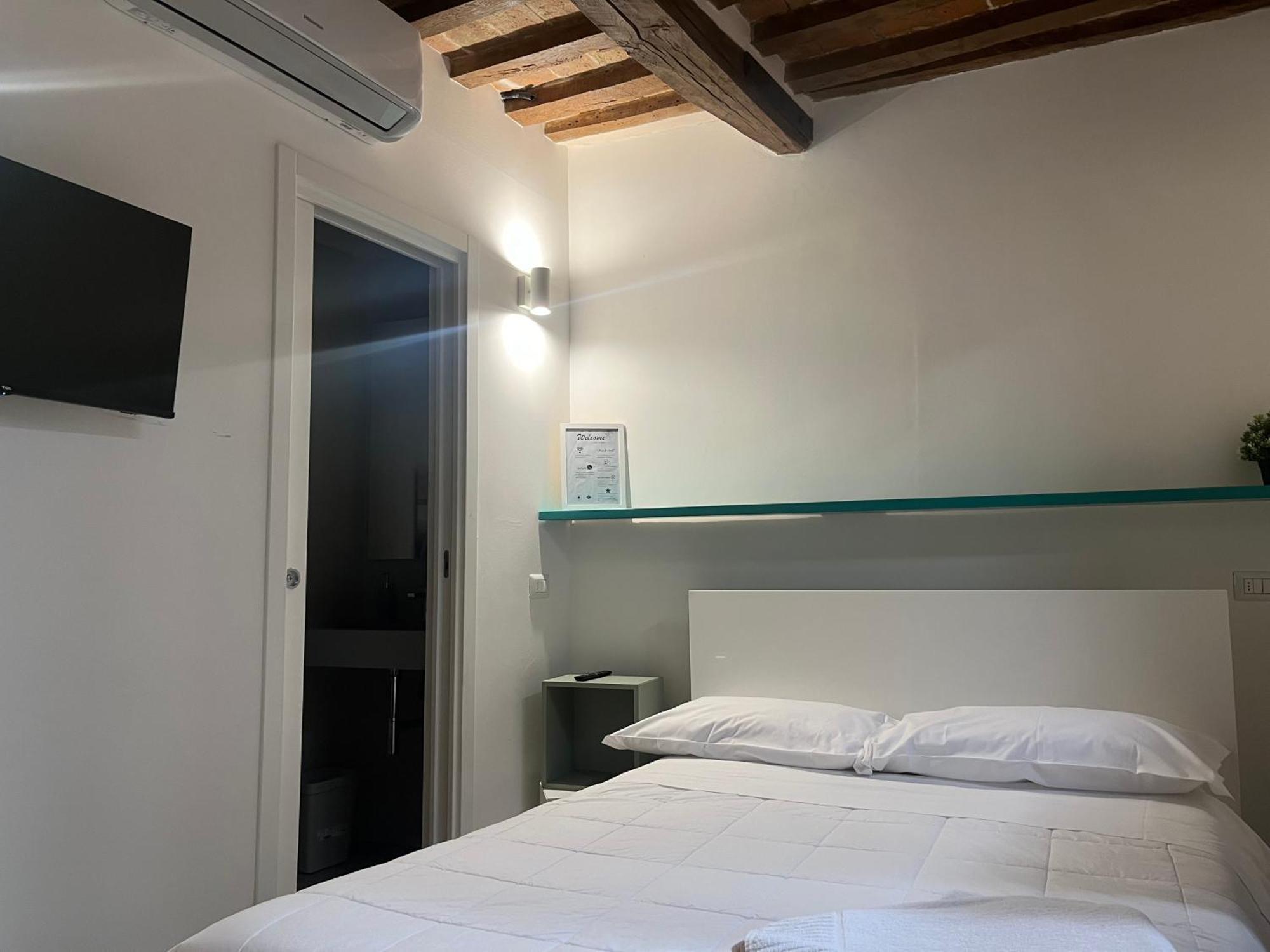 L'Inferno Di Dante Bed & Breakfast Gubbio Exterior photo